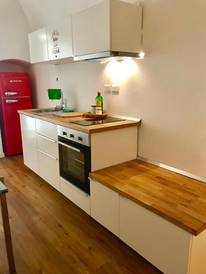 Central Suite Apartment Bari Dış mekan fotoğraf