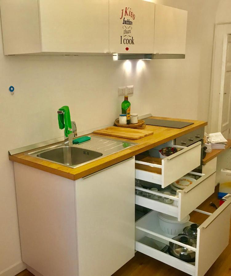 Central Suite Apartment Bari Dış mekan fotoğraf